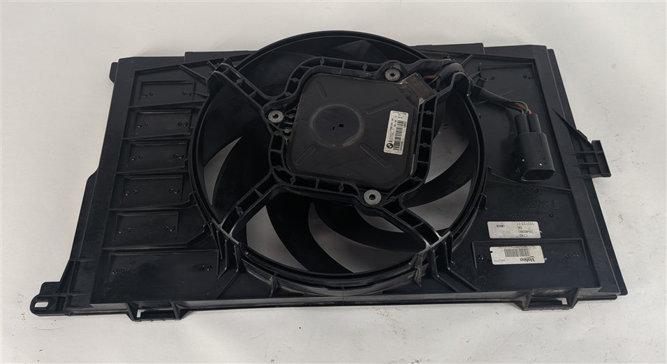 Thumbnail 5: 2014-2020 BMW I3 (I01) RADIATOR COOLING FAN MOTOR SHROUD ASSEMBLY