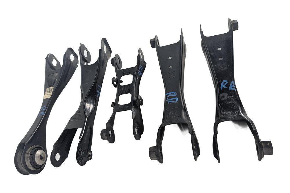 Thumbnail 3: 2014-2020 BMW i3 (I01) REAR RIGHT SUSPENSION CONTROL ARM SET/5