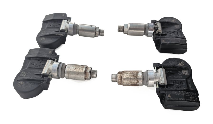 Thumbnail 3: 2014 BMW i3 (I01) TIRE PRESSURE MONITOR TPMS SENSOR SET/4