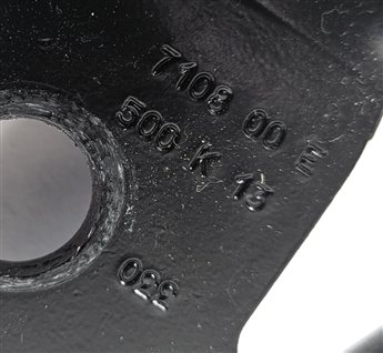 Thumbnail 7: 2014-2020 BMW i3 i8 I01 I12 FRONT RIGHT PASSENGER SEAT SEATBELT BUCKLE RECEIVER