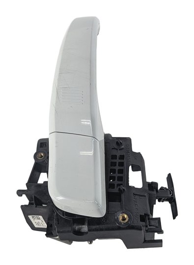 Thumbnail 2: 2014-2020 BMW i3 (I01) FRONT LEFT DRIVER OUTSIDE DOOR HANDLE (Capparis)
