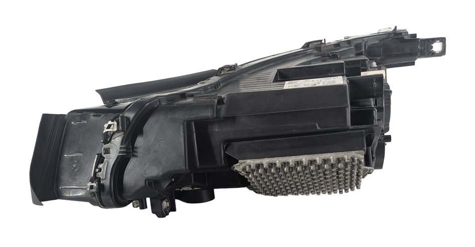 Thumbnail 6: 2014-2015 BMW i3 (I01) RIGHT PASSENGER ADAPTIVE LED HEADLIGHT HEADLAMP