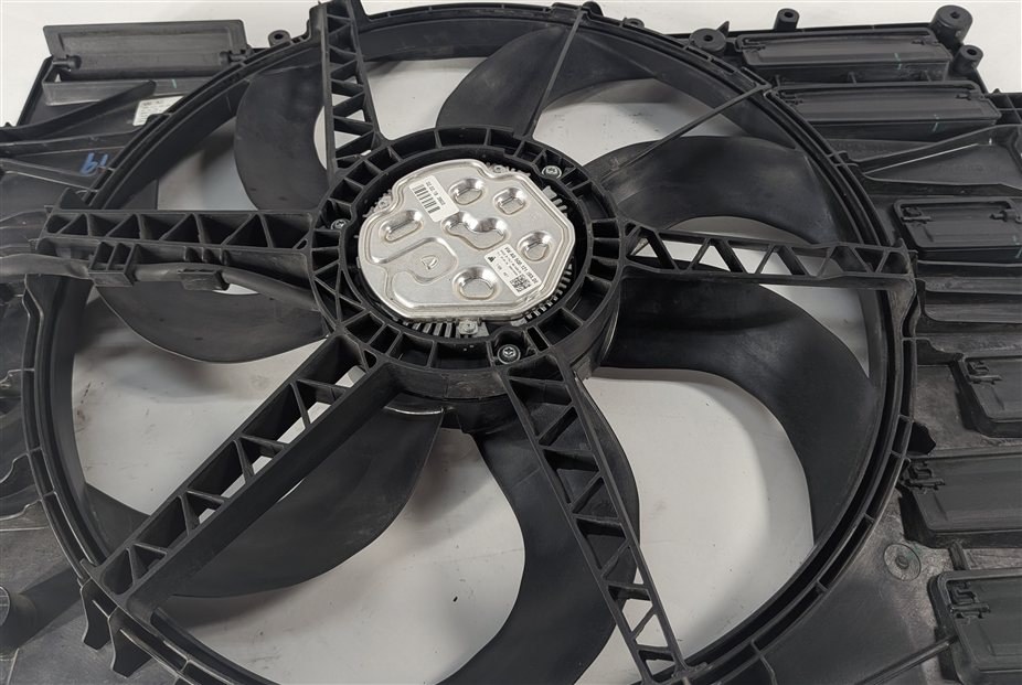 Thumbnail 10: 2017-2019 AUDI A3 (8V) 2.0L TURBO ENGINE RADIATOR COOLING FAN BLADE w/ MOTOR