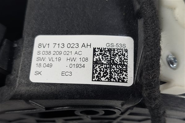 Thumbnail 9: 17-20 AUDI A3 (8V) DRIVER AUTOMATIC TRANSMISSION SHIFT SHIFTER ASSEMBLY w/ CABLE