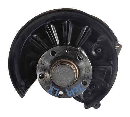 Thumbnail 2: 2015-2018 VW GOLF AUDI A3 (8V) 4 LINK LEFT DRIVER REAR SPINDLE KNUCKLE STUB HUB