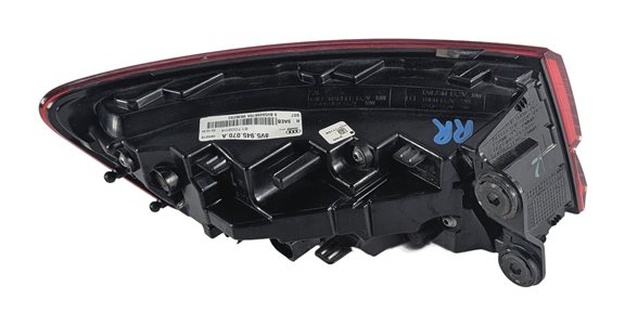 Thumbnail 5: 17-19 AUDI A3 (8V) REAR RIGHT OUTER QUARTER PANEL LED TAILLIGHT TAIL LIGHT LAMP