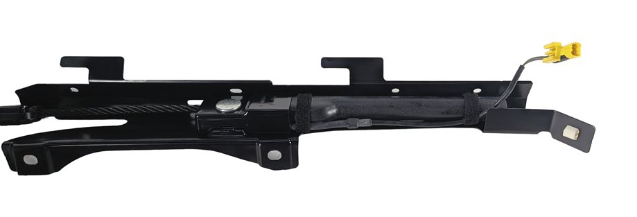 Thumbnail 3: 15-18 AUDI A8 S3 RS3 (8V) SEDAN FRONT RIGHT PASSENGER SEATBELT RETRACTOR (Black)