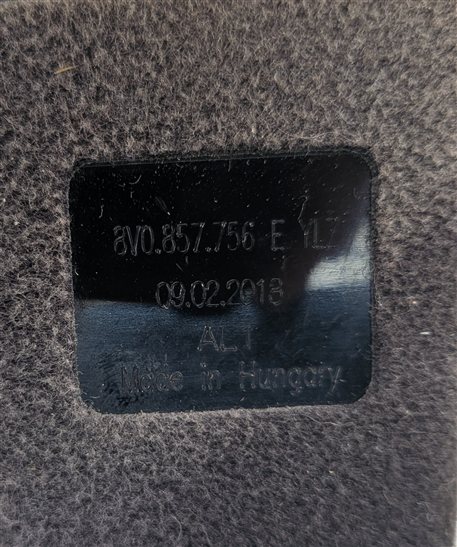 Thumbnail 10: 2015-2018 AUDI A3 S3 RS3 (8V) FRONT LEFT or RIGHT SEAT SEATBELT BUCKLE RECEIVER