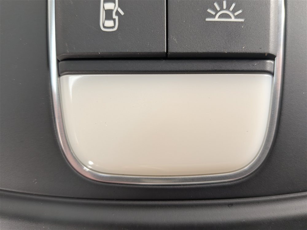 Thumbnail 13: 17-19 AUDI A3 (8V) FRONT ROOF DOME COURTESY LIGHT w/SUNROOF SWITCH (Black)