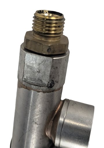 Thumbnail 4: 2018 AUDI A3 8V 2.0L CZRA ENGINE FUEL INJECTION RAIL w/PRESSURE SENSOR