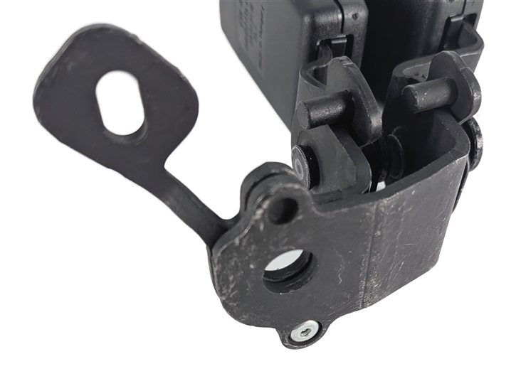Thumbnail 9: 2018 AUDI A3 (8V) REAR LEFT/CENTER/RIGHT SEATBELT BUCKLE SET/3 (Black)