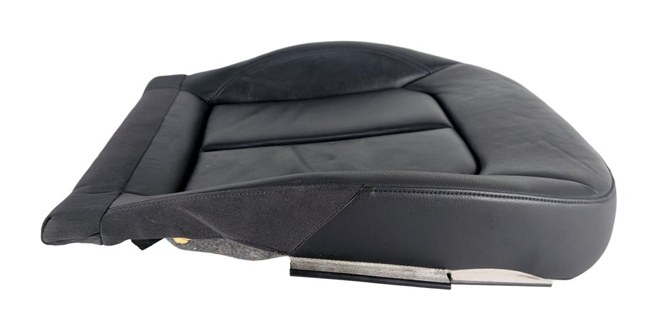 Thumbnail 4: 2018 AUDI A3 (8V) FRONT LEFT DRIVER LOWER SEAT BOTTOM CUSHION (Black)