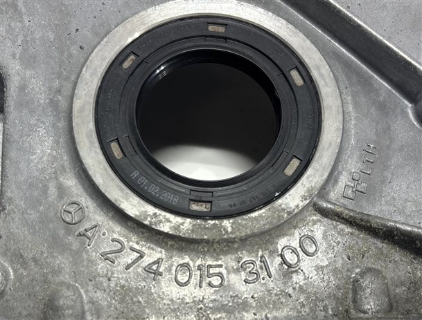 Thumbnail 7: 2016-2017 MERCEDES C300 (W205) 2.0L TURBO (M274) ENGINE TIMING COVER