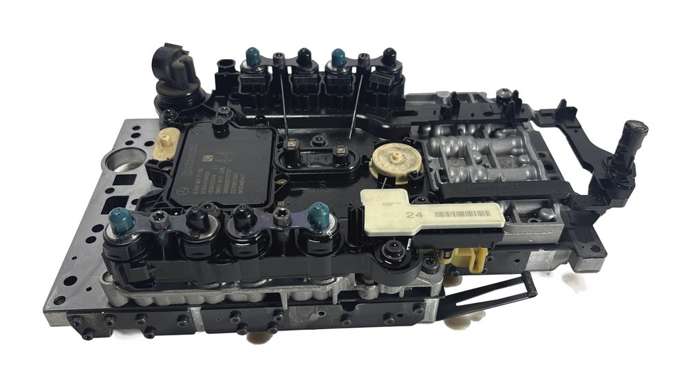 Thumbnail 3: 15-20 MERCEDES (W205 W212 W166 W222 X166) TRANSMISSION VALVE BODY w/CONDUCTOR