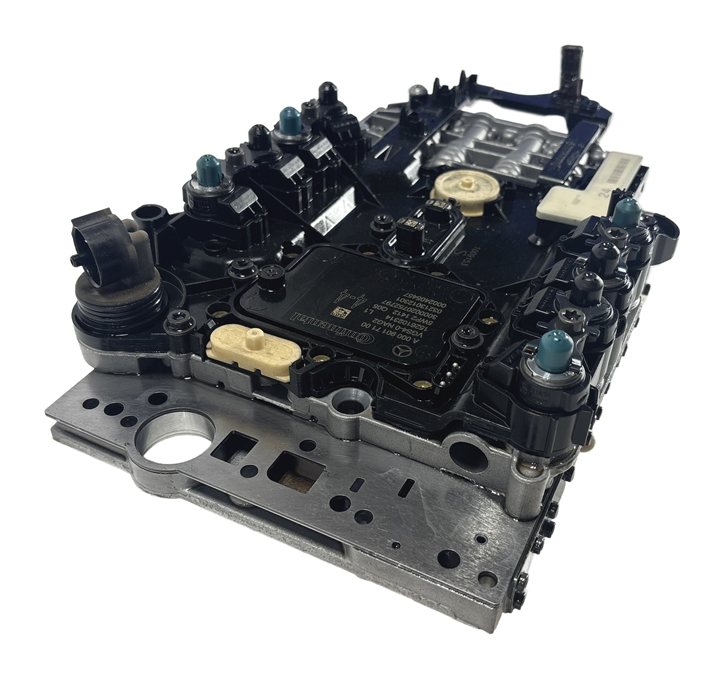 Thumbnail 4: 15-20 MERCEDES (W205 W212 W166 W222 X166) TRANSMISSION VALVE BODY w/CONDUCTOR