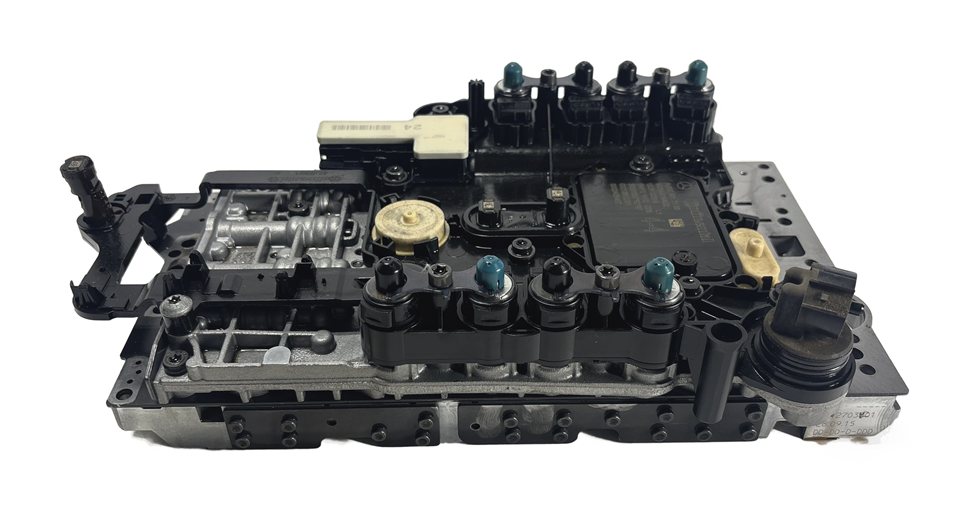 Thumbnail 6: 15-20 MERCEDES (W205 W212 W166 W222 X166) TRANSMISSION VALVE BODY w/CONDUCTOR