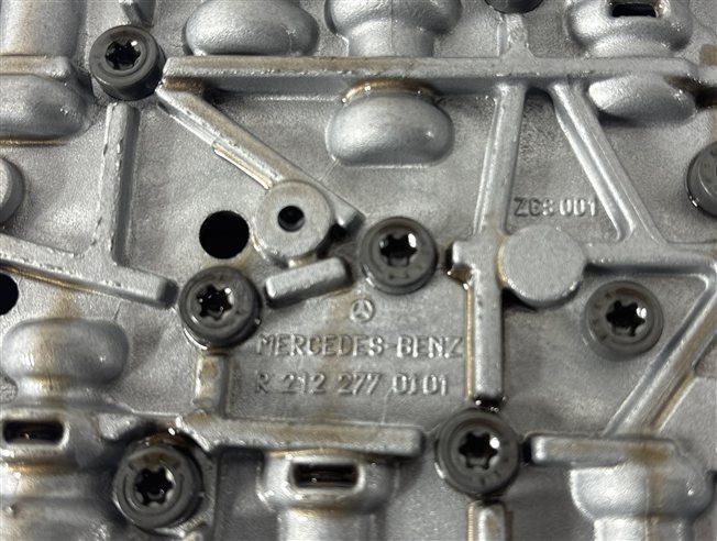 Thumbnail 8: 15-20 MERCEDES (W205 W212 W166 W222 X166) TRANSMISSION VALVE BODY w/CONDUCTOR