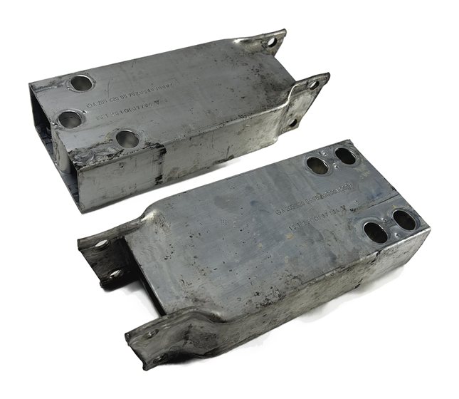 15-21 MERCEDES C300 C350 C400 C450 (W205) FRONT BUMPER REINFORCEMENT BRACKET SET