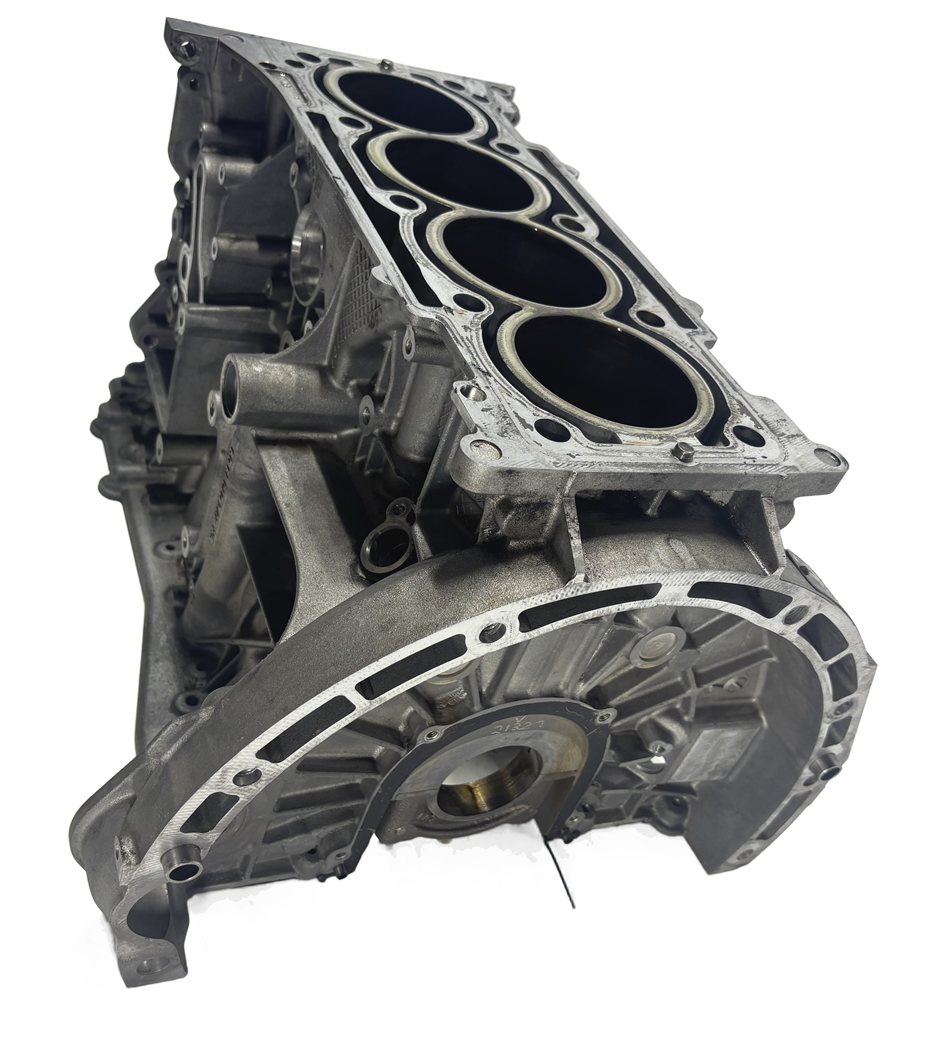 Thumbnail 5: 16-17 MERCEDES C300 (W205) RWD 2.0L M274 TURBO ENGINE CYLINDER BLOCK (144k)