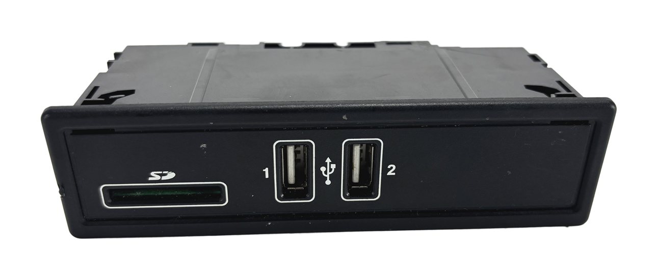 Thumbnail 2: 2016 MERCEDES C300 (W205) DUAL USB SD CARD MEDIA INTERFACE HUB PORT