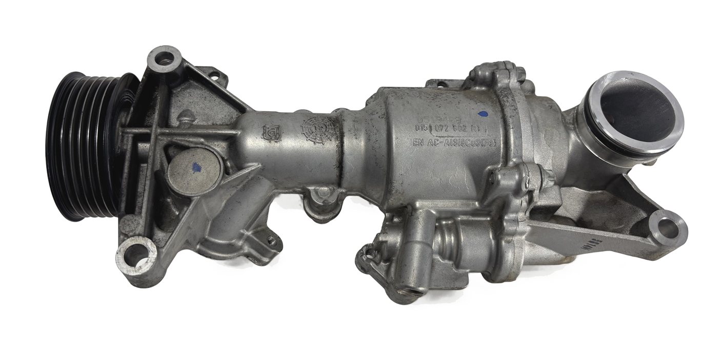 Thumbnail 2: 2016 MERCEDES C300 SLK300 2.0L (M274) ENGINE WATER COOLANT PUMP