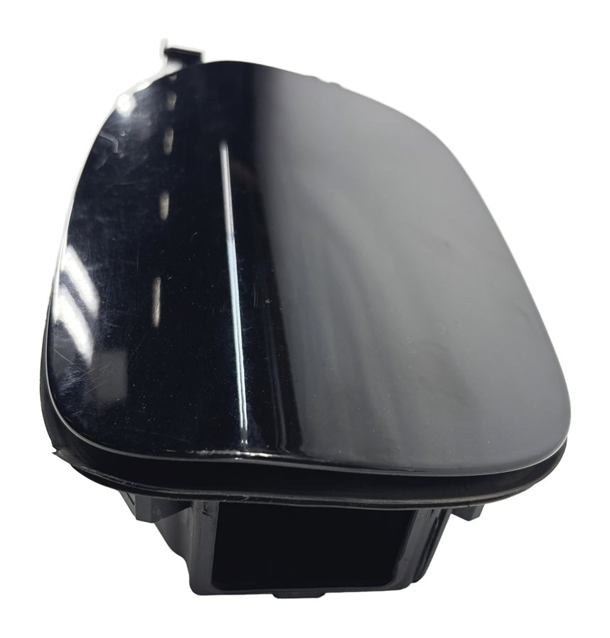Thumbnail 5: 2015-2021 MERCEDES C-CLASS (W205) FUEL TANK DOOR LID COVER TRIM (Black)