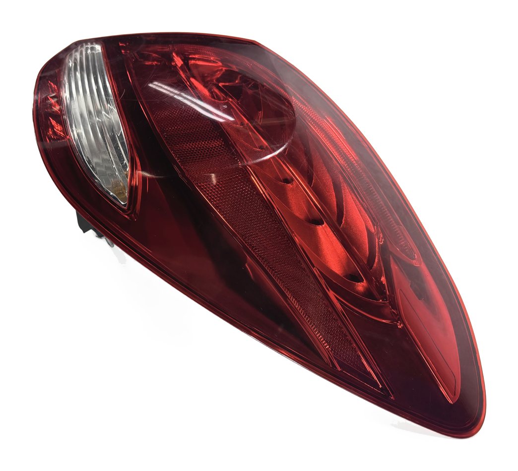 Thumbnail 5: 16 MERCEDES C300 W205 AFTERMARKET REAR RIGHT OUTER QUARTER PANEL TAIL LIGHT LAMP