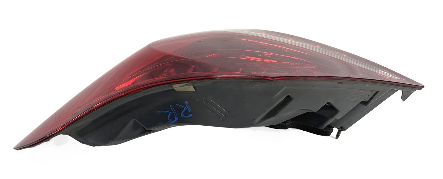 Thumbnail 6: 16 MERCEDES C300 W205 AFTERMARKET REAR RIGHT OUTER QUARTER PANEL TAIL LIGHT LAMP