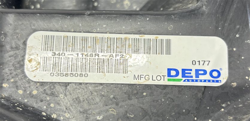 Thumbnail 8: 16 MERCEDES C300 W205 AFTERMARKET RIGHT PASSENGER HALOGEN HEADLIGHT ASSEMBLY
