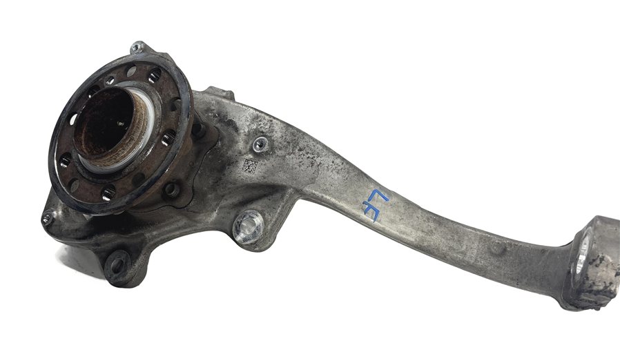 15-21 MERCEDES C300 C350e (W205) RWD LEFT FRONT DRIVER SPINDLE KNUCKLE WHEEL HUB