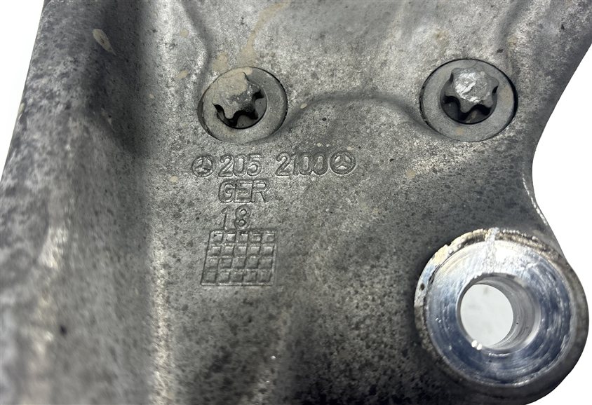 Thumbnail 8: 15-21 MERCEDES C300 C350e (W205) RWD LEFT FRONT DRIVER SPINDLE KNUCKLE WHEEL HUB