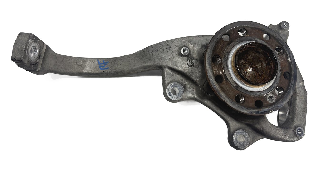 Thumbnail 2: 15-21 MERCEDES C300 C350e (W205) RWD RIGHT FRONT PASSENGER SPINDLE KNUCKLE HUB