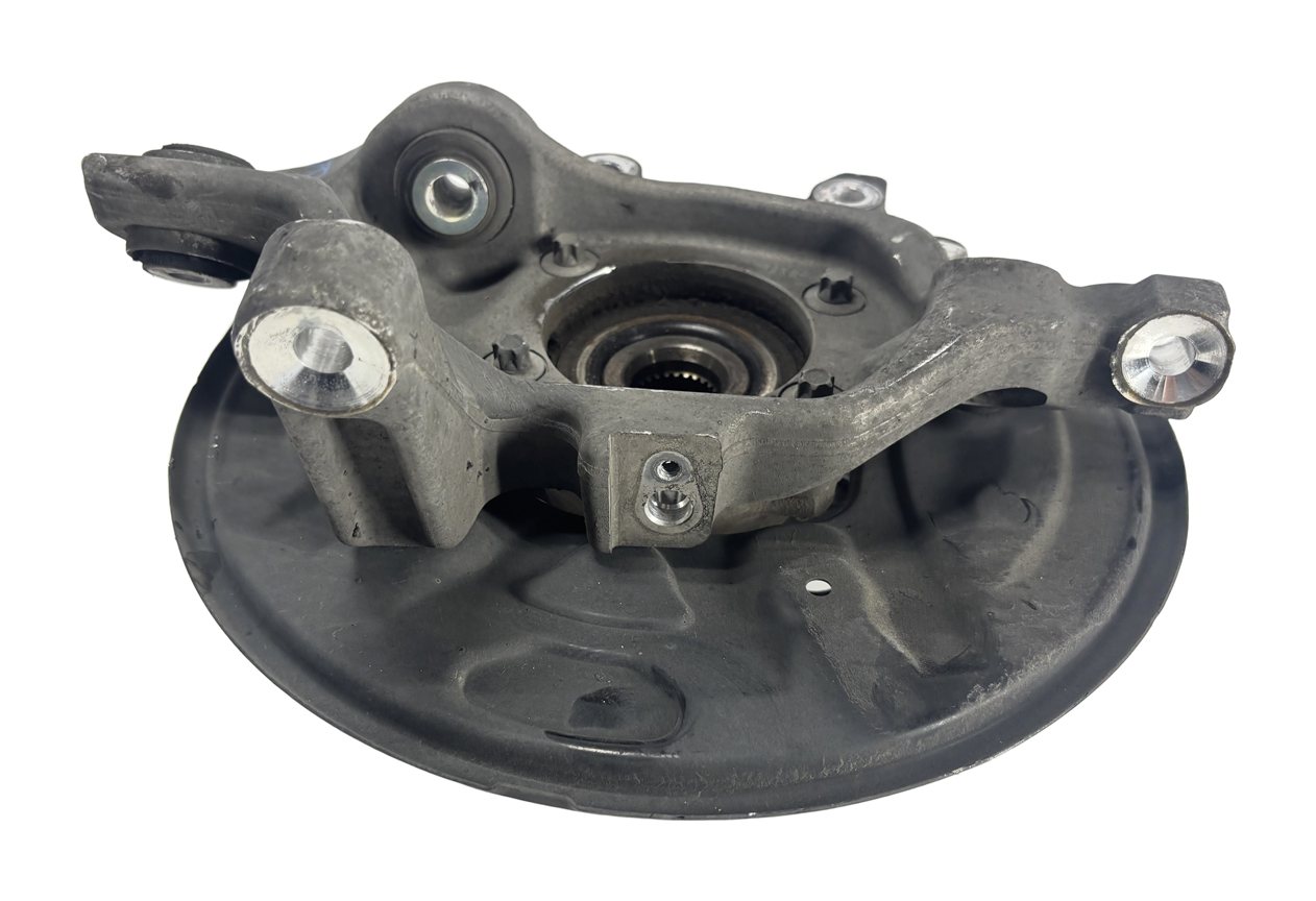 Thumbnail 6: 2015-2021 MERCEDES C300 C350 C400 (W205) SEDAN LEFT REAR SPINDLE KNUCKLE HUB
