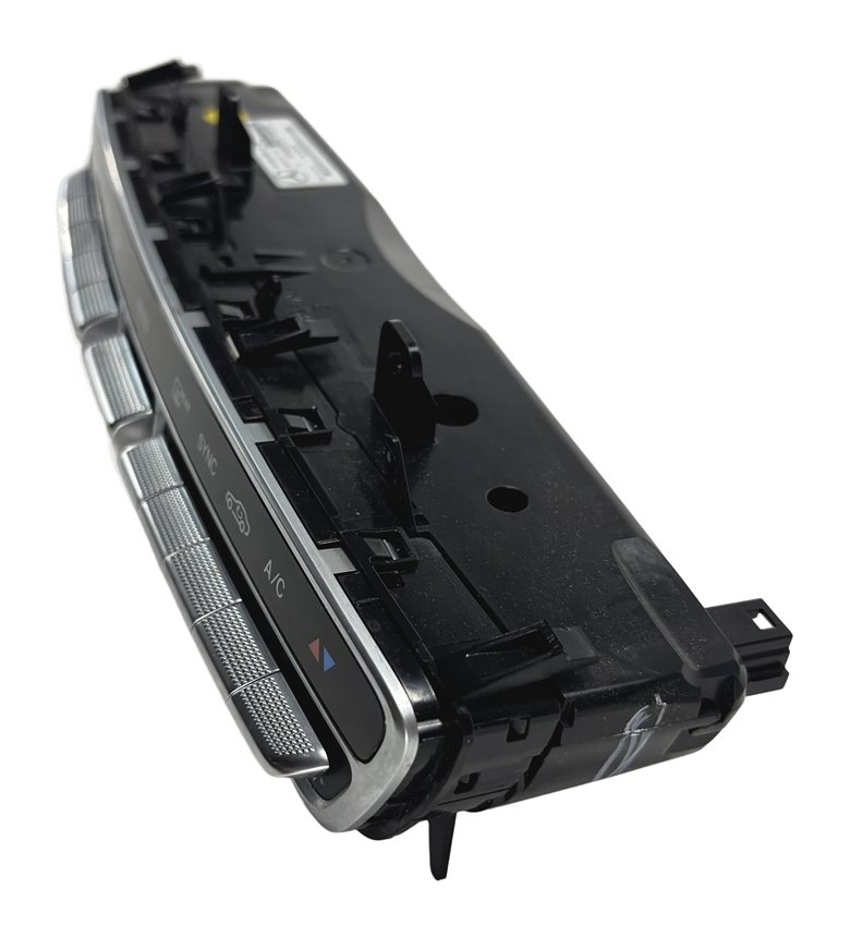 Thumbnail 6: 2015-2021 MERCEDES C300 C400 C450 GLC300 (W205 X253) TEMPERATURE CONTROL PANEL