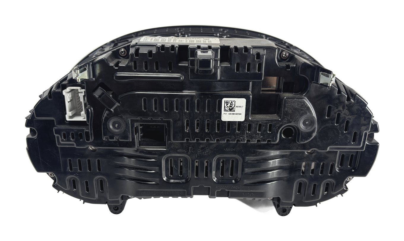 Thumbnail 8: 2016-2017 MERCEDES BENZ C300 GLC300 (W205 X253) SPEEDOMETER GAUGE CLUSTER (144k)