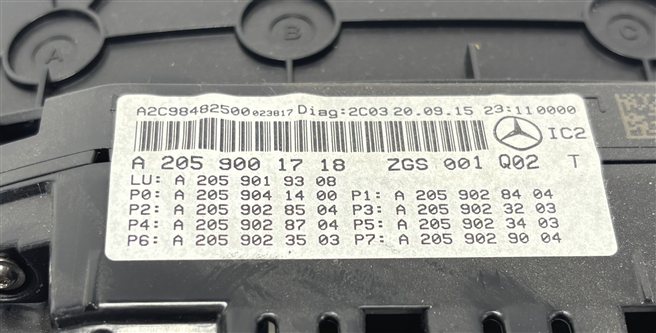 Thumbnail 9: 2016-2017 MERCEDES BENZ C300 GLC300 (W205 X253) SPEEDOMETER GAUGE CLUSTER (144k)