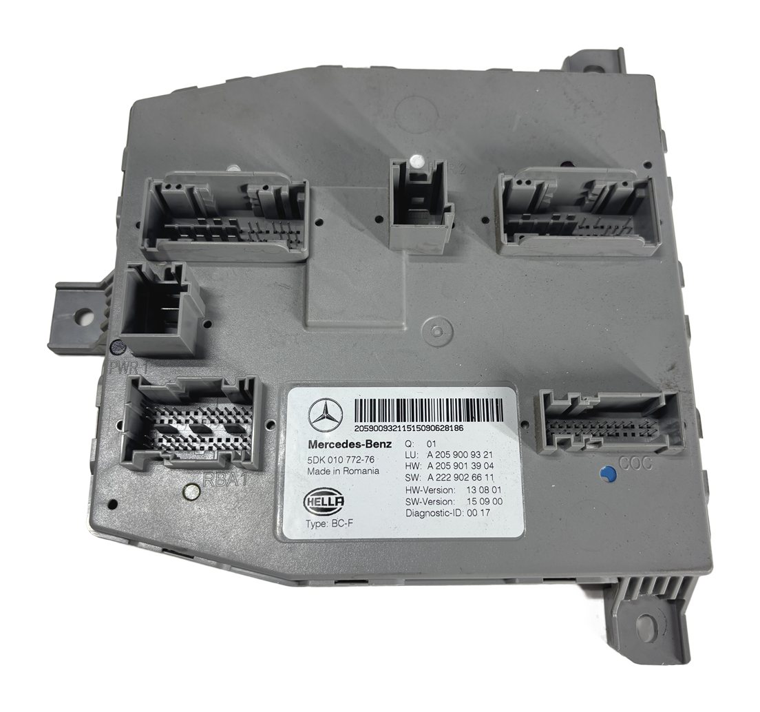 Thumbnail 2: 16 MERCEDES C300 GLC300 C63 AMG (W205 X253) FRONT SAM FUSE RELAY CONTROL MODULE
