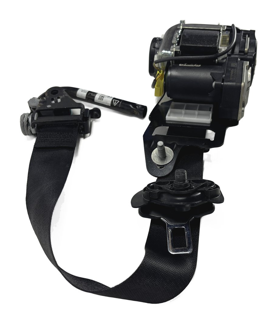 Thumbnail 4: 15-19 MERCEDES C GLC CLASS (W205 X253) RIGHT FRONT SEATBELT RETRACTOR (Black)