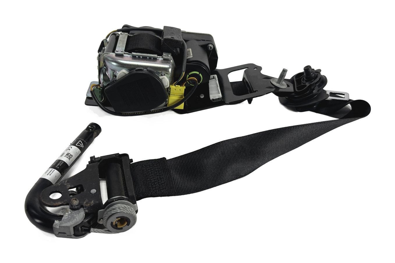 Thumbnail 6: 15-19 MERCEDES C GLC CLASS (W205 X253) RIGHT FRONT SEATBELT RETRACTOR (Black)