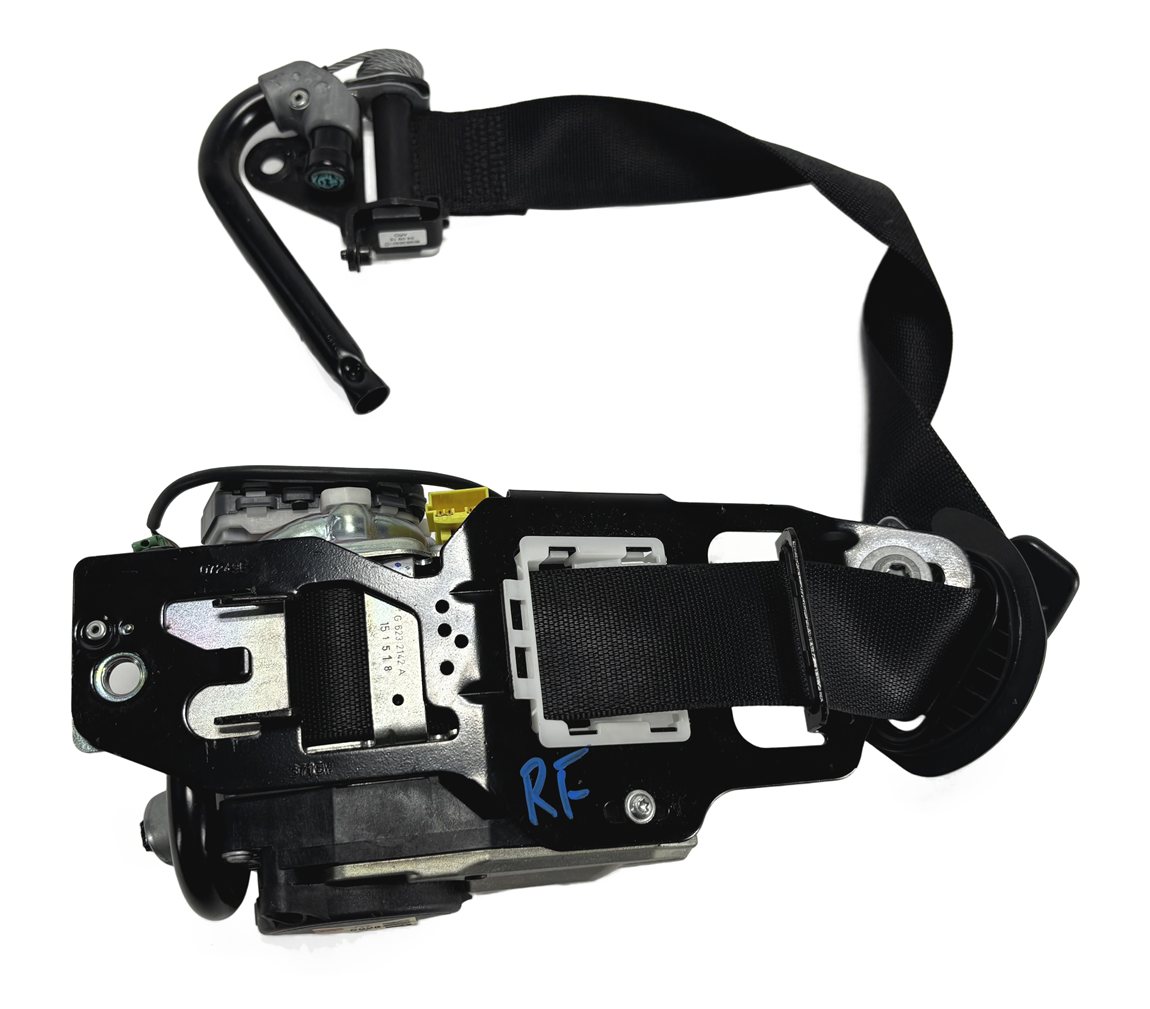 Thumbnail 7: 15-19 MERCEDES C GLC CLASS (W205 X253) RIGHT FRONT SEATBELT RETRACTOR (Black)
