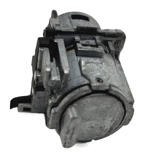 Thumbnail 5: 2016 MERCEDES C300 (W205) FRONT LEFT DRIVER DOOR LOCK CYLINDER w/KEY