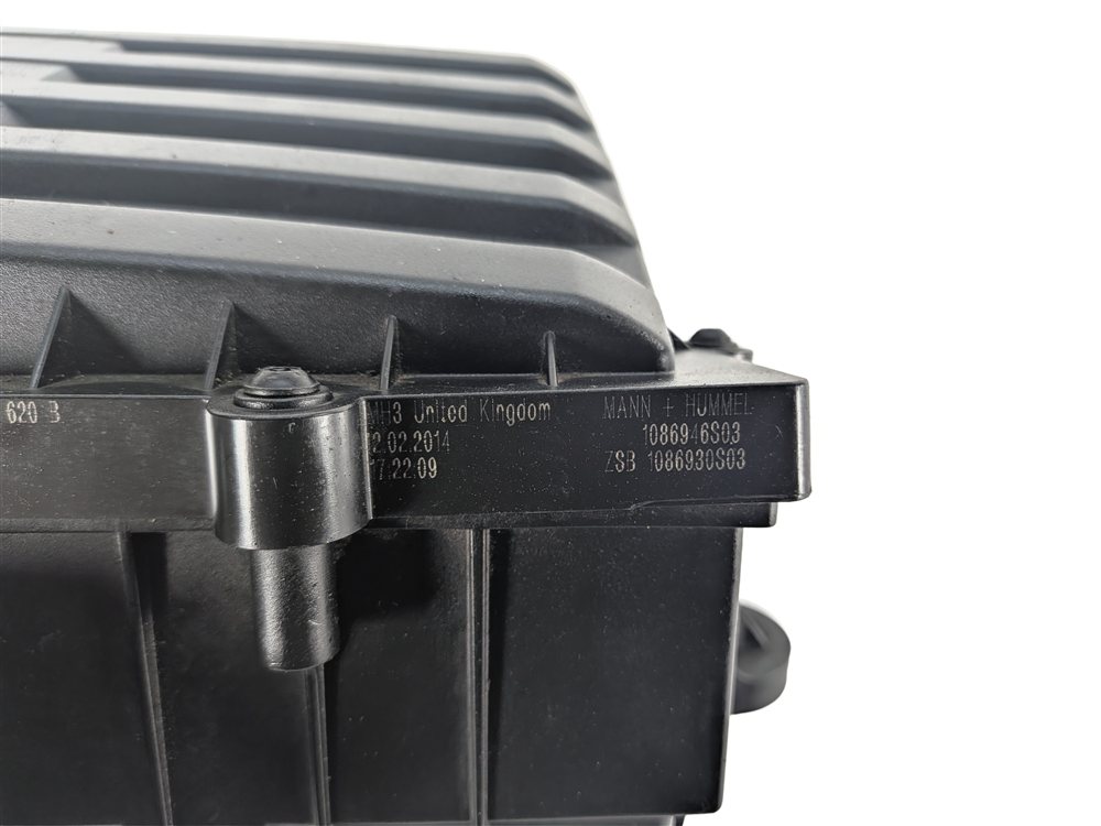 Thumbnail 5: 15-19 VW GOLF / AUDI A3 TT (8V MK3) 1.8L / 2.0L TURBO ENGINE AIR FILTER HOUSING