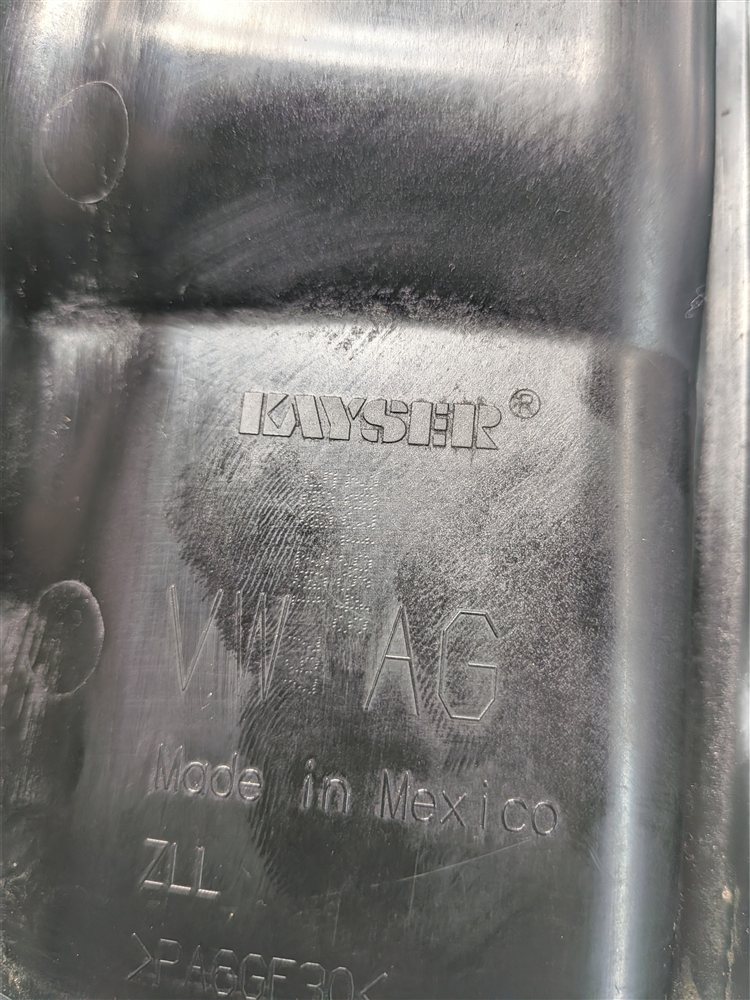 Thumbnail 5: AUDI 15-16 A3 15-17 S3 FUEL VAPOR EMISSIONS CHARCOAL CANISTER BOX