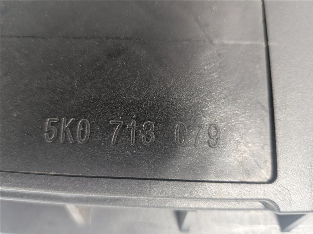 Thumbnail 4: 2015-2020 AUDI A3 S3 (8V) TRANSMISSION GEAR SHIFTER SHIFT BOX w/ CABLE