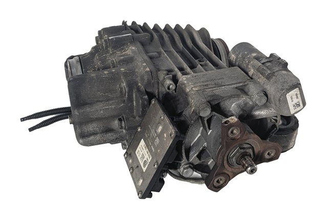 Thumbnail 2: 2015-2018 VW GOLF AUDI A3 S3 (8V) PYP REAR DIFFERENTIAL GEAR CARRIER w/ MODULE
