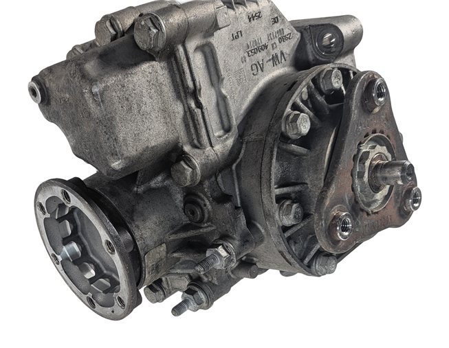 Thumbnail 2: 2016-2018 AUDI A3 (8V) QUATTRO AWD FRONT TRANSFER CASE ANGLE GEAR DRIVE