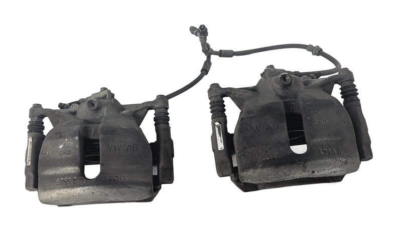 2015-2017 VW GOLF / AUDI A3 TT (8V MK3) 1.8T 2.0T FRONT DISC BRAKE CALIPER SET