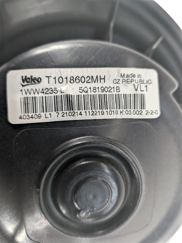Thumbnail 4: 2015-2018 VW GOLF GTI / AUDI A3 S3 RS3 (8V) FRONT HEATER A/C BLOWER FAN MOTOR