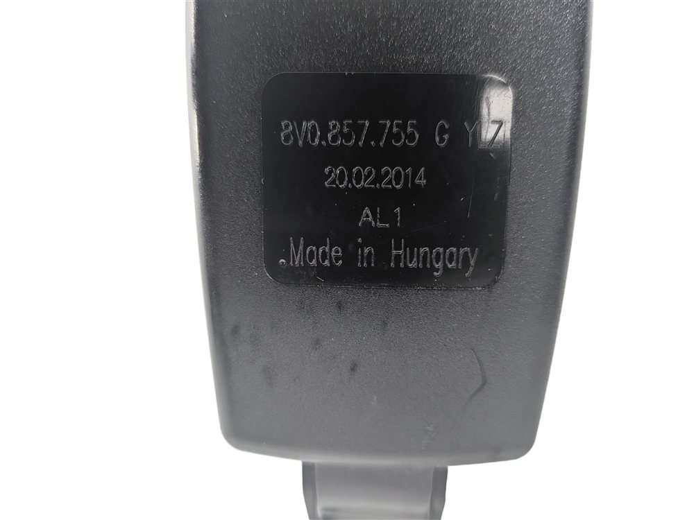 Thumbnail 4: 2015-2018 AUDI A3 S3 RS3 (8V) FRONT LEFT or RIGHT SEAT SEATBELT BUCKLE RECEIVER