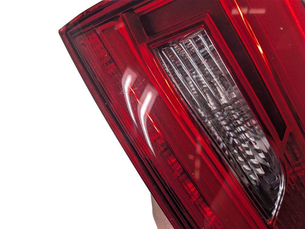 Thumbnail 8: 2015-2016 AUDI A3 S3 (8V) SEDAN CONVERTIBLE RIGHT INNER LED TAILLIGHT LIGHT LAMP